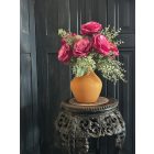 Rózsák virágkompozíció fém váza