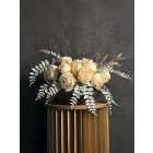 Krém rózsák virágkompozíció tálváza