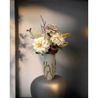 Krém  virágkompozíció arany váza