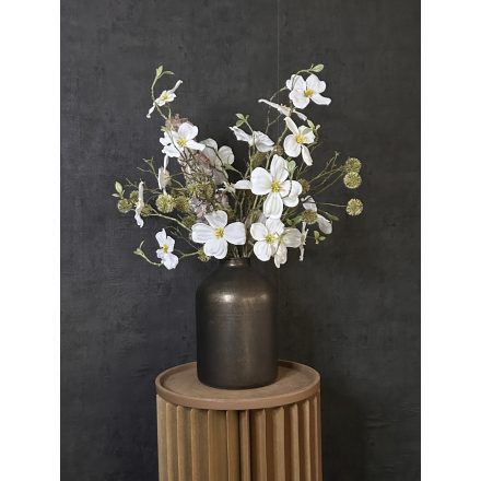 Magnólia virágkompozíció  metál váza
