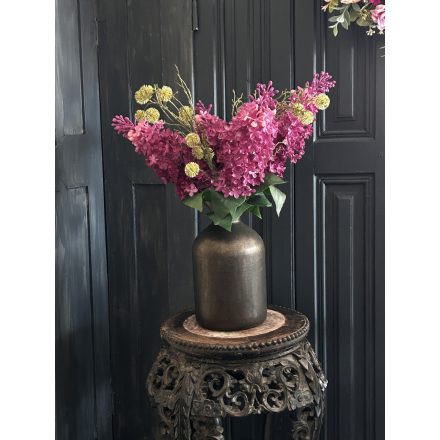 Orgona virágkompozíció  fém váza