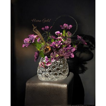 Lila helleborus virágkompozíció ezüst váza