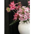 Hortenzia virágkompozíció madárkás váza