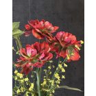 Tulipán  virágkompozíció barna váza