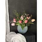 Tulipánok  virágkompozíció zsinóros kaspó