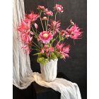 Vad százszorszép virágkompozíció lótusz váza